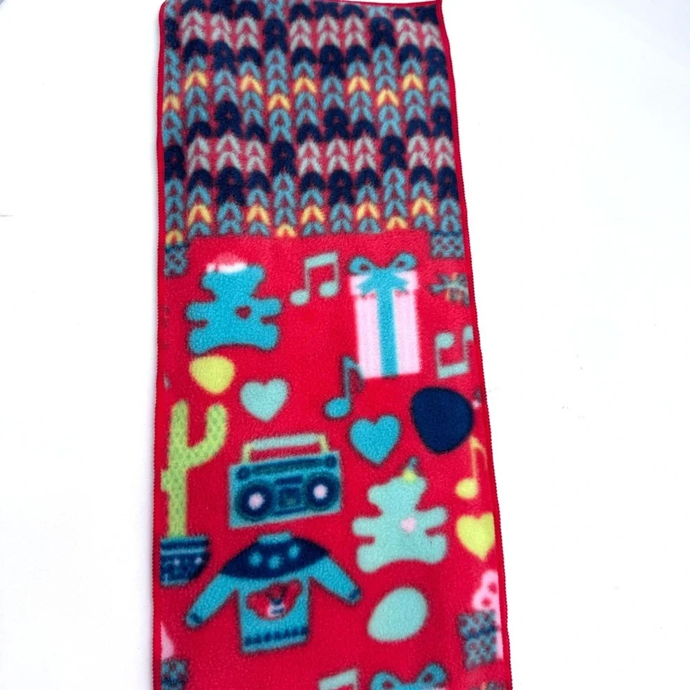 Build a Bear Workshop Cubscription Box Red‎ Fleece Scarf WINTER 2020
